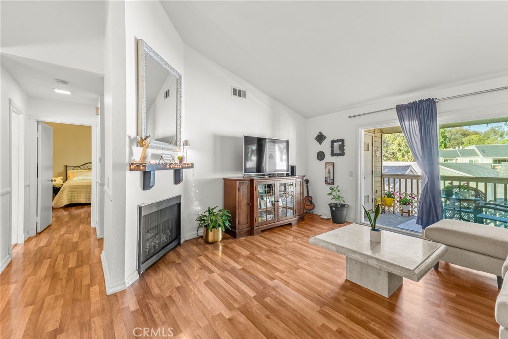 Welcome to this beautifully updated condo in the heart of Orange County! This charming home offers the perfect blend of comfort and style, featuring an open floor plan ideal for both relaxing and entertaining. The remodeled kitchen boasts modern finishes, ample counter space, and sleek cabinetry— Enjoy two spacious bedrooms, generous natural light throughout, Step outside to a resort-style community with a sparkling pool and spa, perfect for unwinding and enjoying sunny Southern California living. Located in a highly sought-after Orange County neighborhood, this home is just minutes from top-rated schools, shopping, dining, and major freeways for easy commuting. HOA dues include water and trash, adding convenience and value to your monthly expenses. Whether you’re a first-time buyer, downsizing, or investing—this home checks all the boxes. Don’t miss your chance to own a piece of Orange County living at its finest!