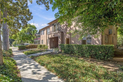 Photo of 295 S Hudson AVE, Pasadena, CA 91101 (MLS # AR26217850)