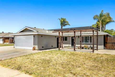 Photo of 141 Trinity Avenue, Watsonville, CA 95076 (MLS # ML82054388)