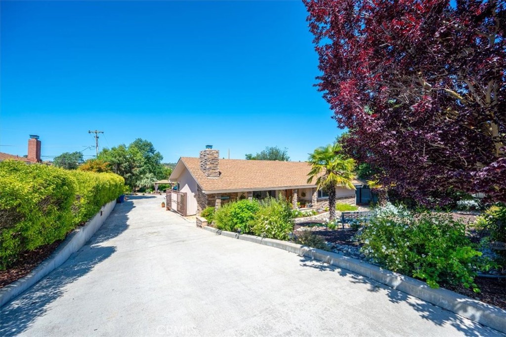 1040 Par Avenue