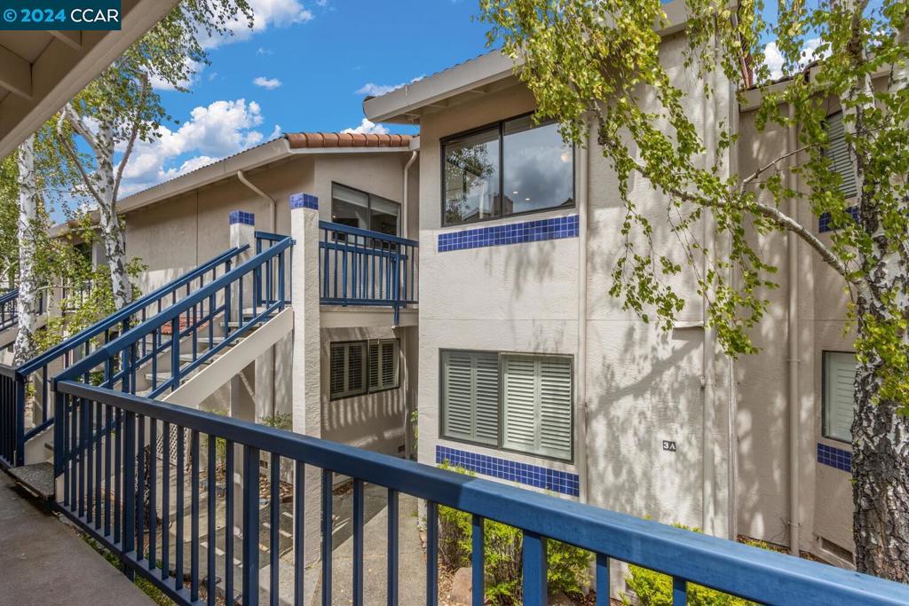 FAIRWAYS - Residential