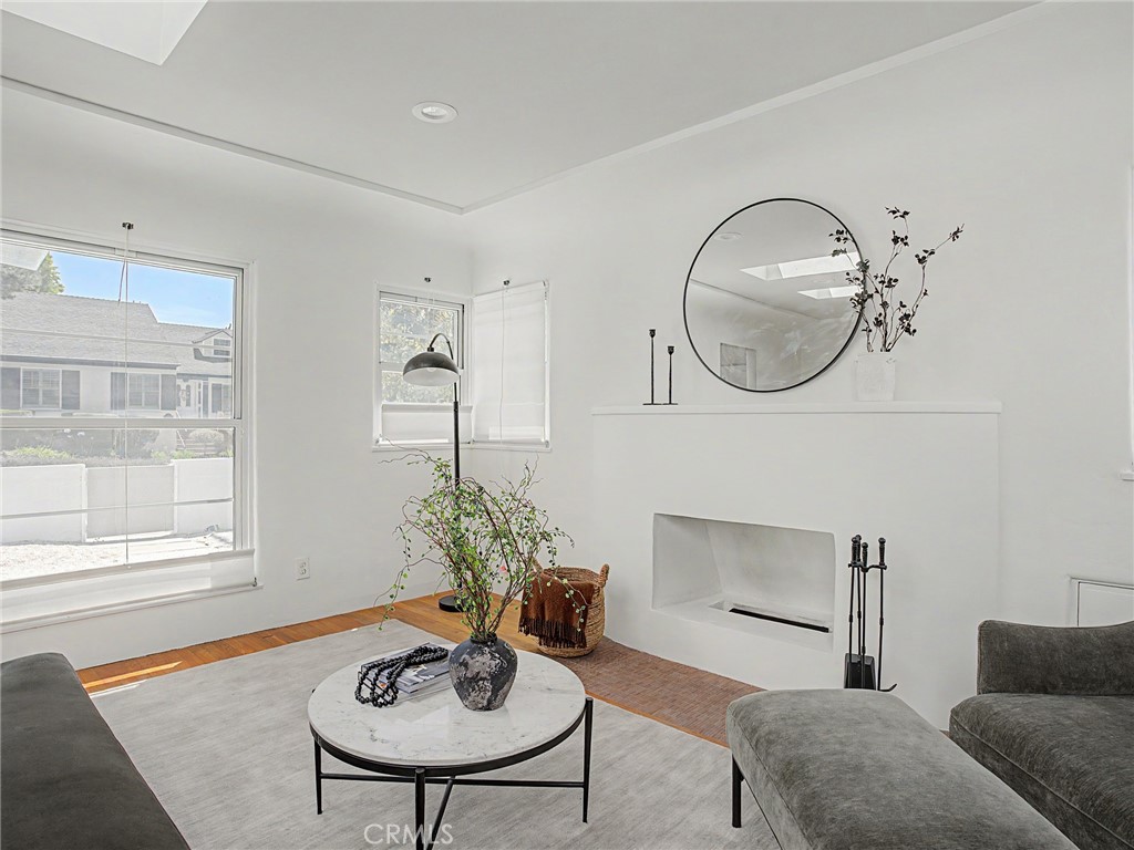 443 Loma Vista Street