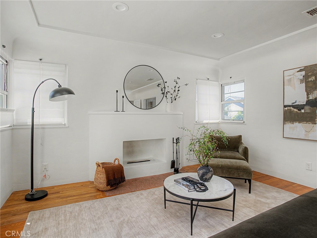 443 Loma Vista Street