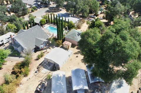 Photo of 15793 35th Avenue, Clearlake, CA 95422 (MLS # LC25003918) Photo of 15793 35th Avenue, Clearlake, CA 95422 (MLS # LC25003918)