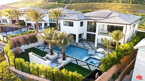 20216 W Albion Way Porter Ranch CA 91326