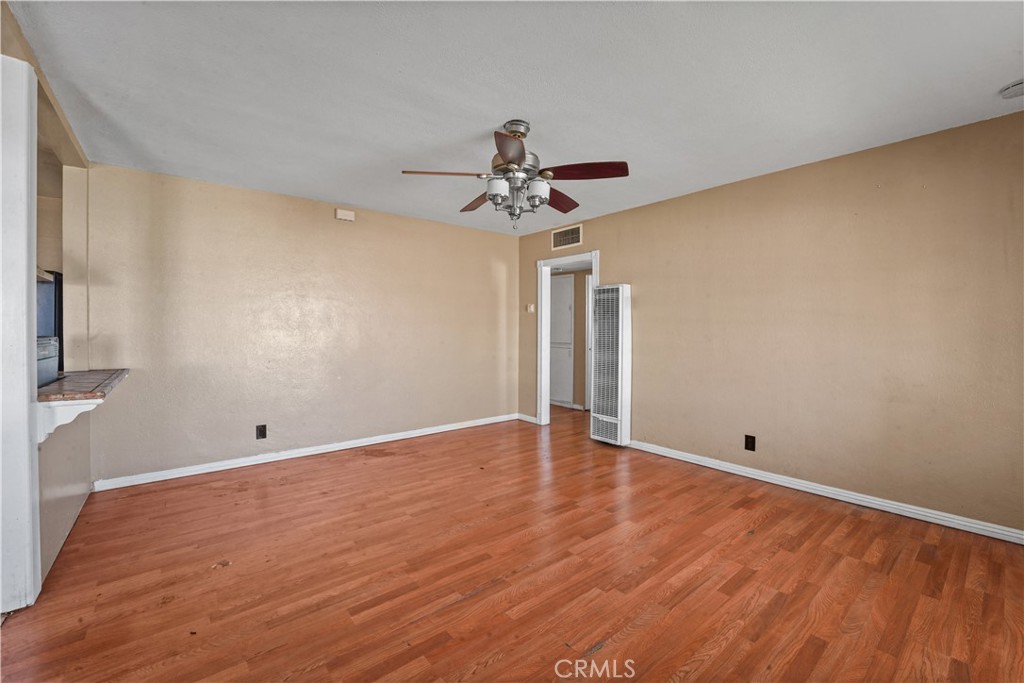 1120 W Buena Vista Street