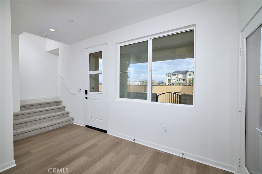 6046 Fairfax Drive