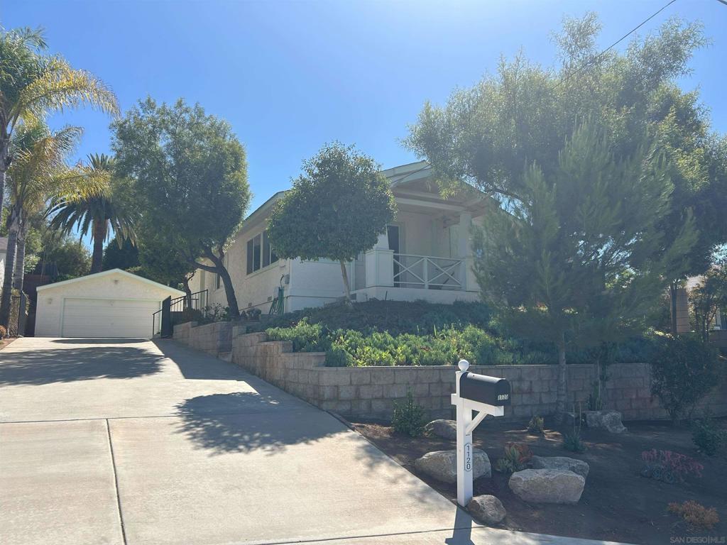 This Beautiful maintained single-story home features 3 spacious and 2 full bathrooms. Ideal for both families and downsizers alike. Located in a convenient Escondido neighborhood property is just minutes away from shopping, dining, and east freeway access, making everyday living effortless. Owner take care of this home very well and is truly move-in ready. Owner is highly motivated to sell, presenting a great opportunity for serious buyers. Don't miss this chance to own a turnkey home in a prime location.