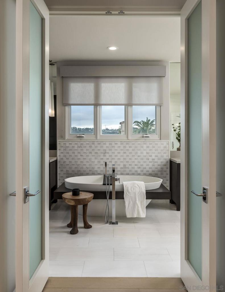 Rancho Santa Fe - Residential