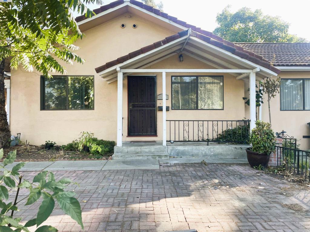 Great opportunity! This property presents an excellent fixer opportunity with incredible upside potential to add value and shine again. Welcome to 1913 W Middlefield Rd 3 Bedroom, 2 Bathroom home with full of potential in the heart of Mountain View. This charming 1,410 sq. ft. offering the perfect canvas for renovation, expansion, or a custom rebuild in one of Silicon Valleys most desirable neighborhoods. Home features a practical floor plan with a kitchen that opens to the family room. The property includes central forced-air heating. While the home does not include a garage, there is ample parking available. Set on a generous 6,408 sq. ft. lot, the property provides plenty of outdoor space for gardening, play, or relaxation or future expansion. Just minutes from downtown Castro Street’s dining and shops, Google plex, Shoreline Amphitheatre, and major commute routes including Caltrain, Hwy 101 and 85. This home offers an excellent opportunity to build equity and create your vision in a thriving community.
