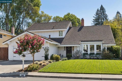 Photo of 589 Zephyr Cir Cir, Danville, CA 94526 (MLS # 41150714)