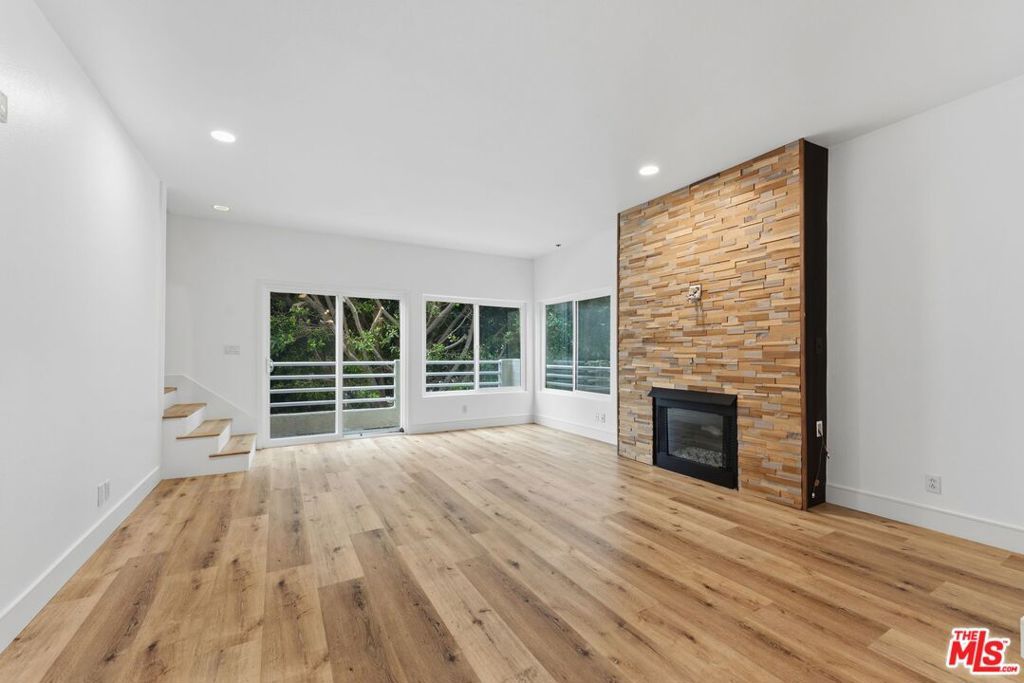 Photo of 1160 Granville Avenue #104, Los Angeles, CA 90049 (MLS # 26663105)