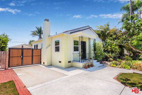 Photo of 6506 W 82nd Street, Los Angeles, CA 90045 (MLS # 25577593)
