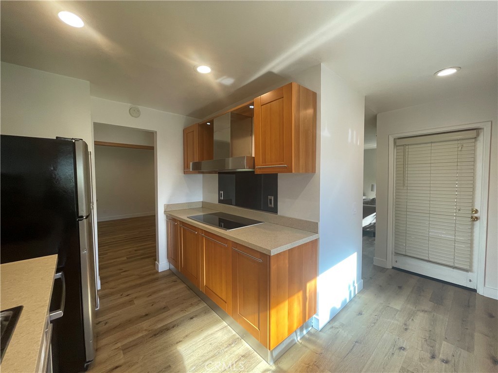 4612 Park Granada 54