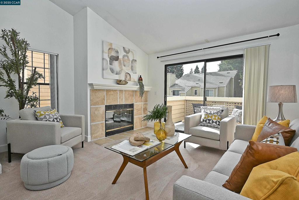 CRESTVIEW - Residential