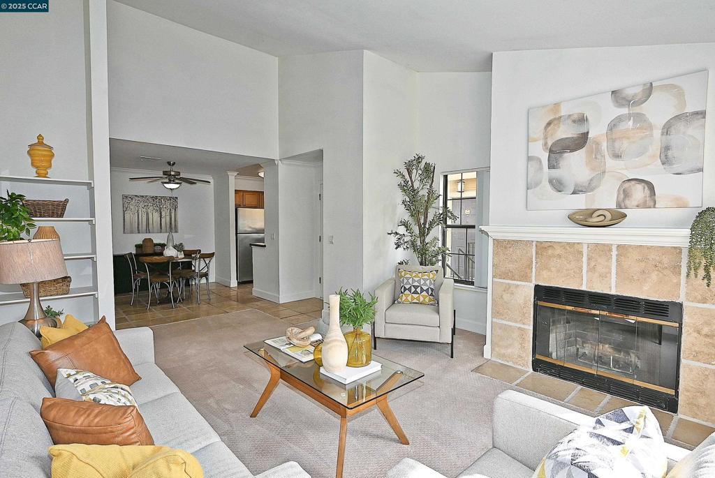 CRESTVIEW - Residential