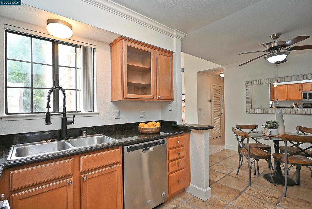 CRESTVIEW - Residential