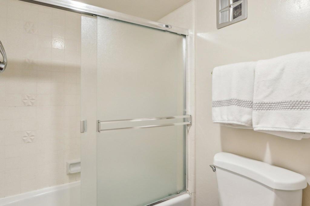 Smoketree Racquet Cl - Residential