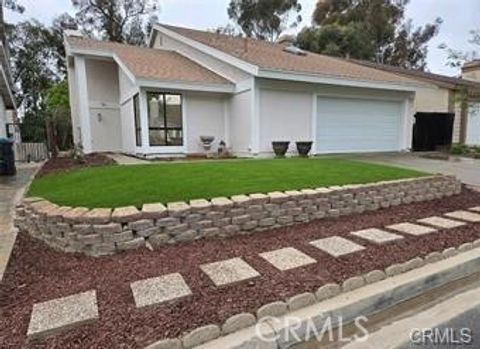 Photo of 23921 Copenhagen St, Mission Viejo, CA 92691 (MLS # OC26081247)