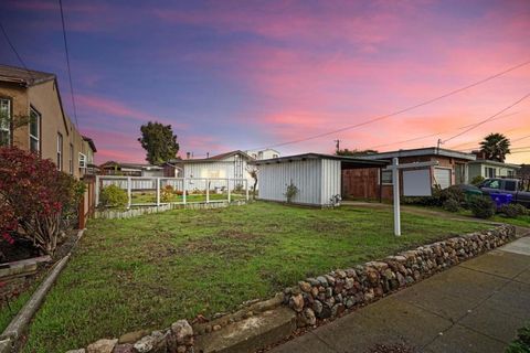 Photo of 3315 Esmond Avenue, Richmond, CA 94805 (MLS # ML82028143)
