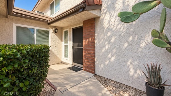 926 PLAZA ESCONDIDO, FULLERTON, CA 92833 - Image c7ebba7a5bc8e93daf0cb0de7fe67cd8/4285271527