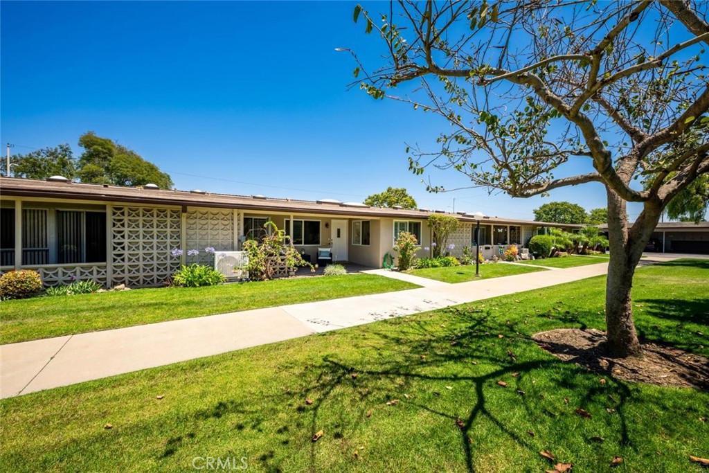 13381 El Dorado Drive 202C  M8