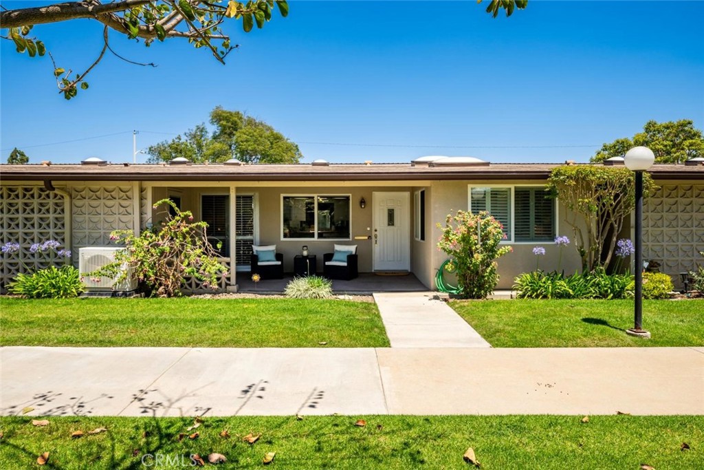 13381 El Dorado Drive 202C  M8