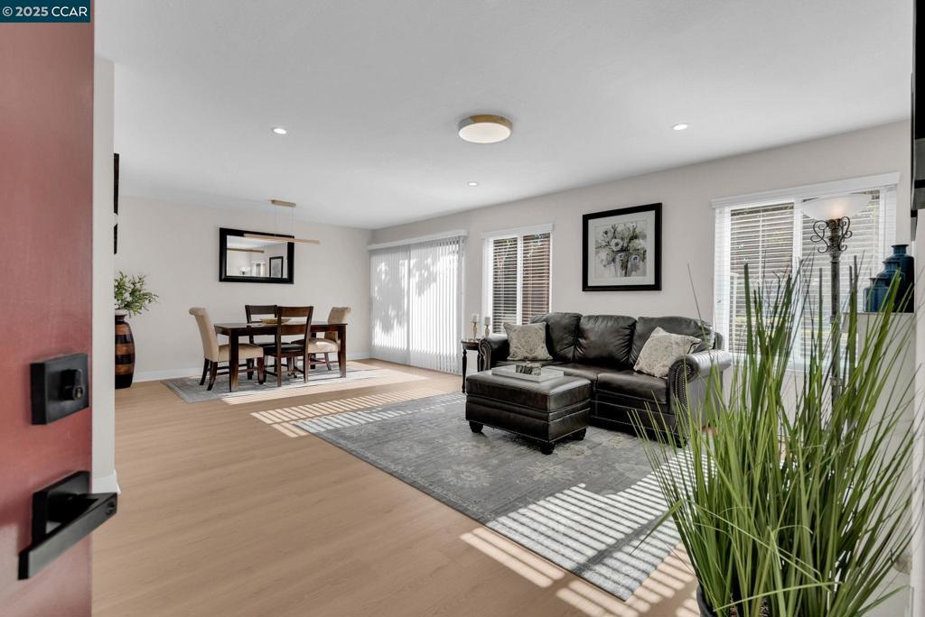 OLYMPIAN HILLS - Residential
