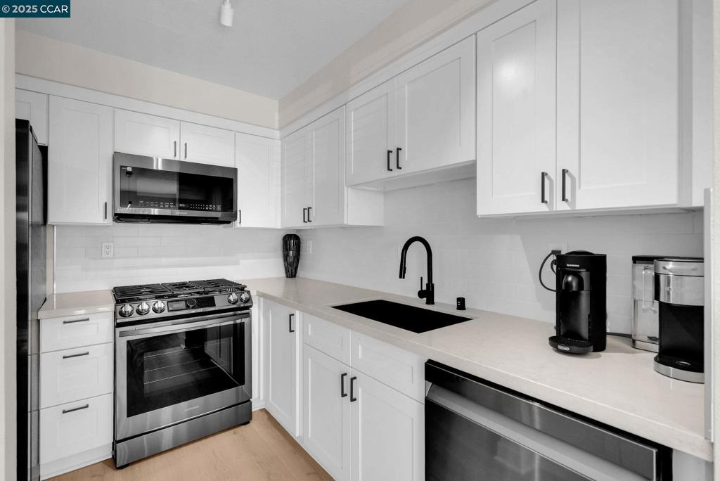 OLYMPIAN HILLS - Residential