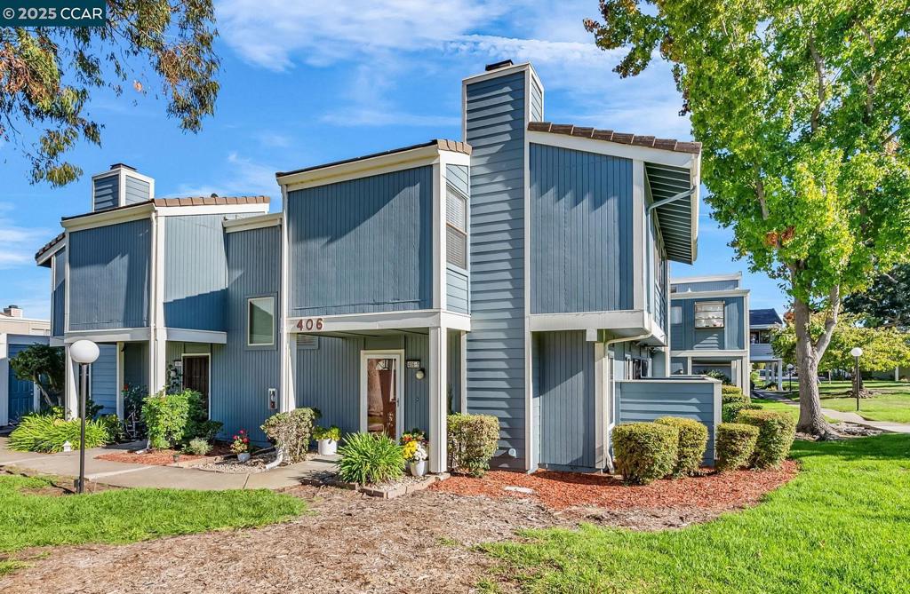 OLYMPIAN HILLS - Residential