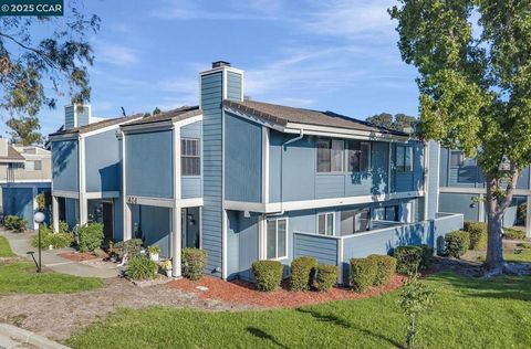 Photo of 406 Olympus #5, Hercules, CA 94547 (MLS # 41115356) Photo of 406 Olympus #5, Hercules, CA 94547 (MLS # 41115356)