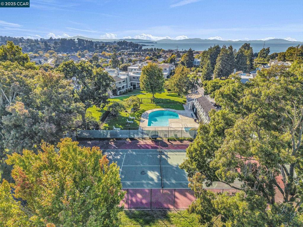 OLYMPIAN HILLS - Residential