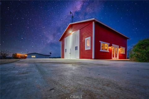 Photo of 64952 Twentynine Palms Highway, Joshua Tree, CA 92252 (MLS # JT25122835)