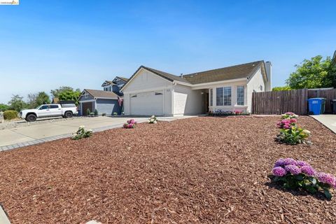 Photo of 2059 Truman Ln Ln, Oakley, CA 94561 (MLS # 41132653)