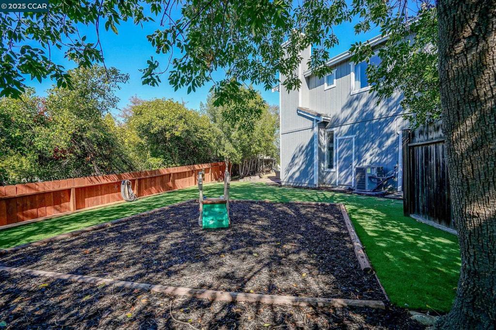 CANTERBURY VILG - Residential