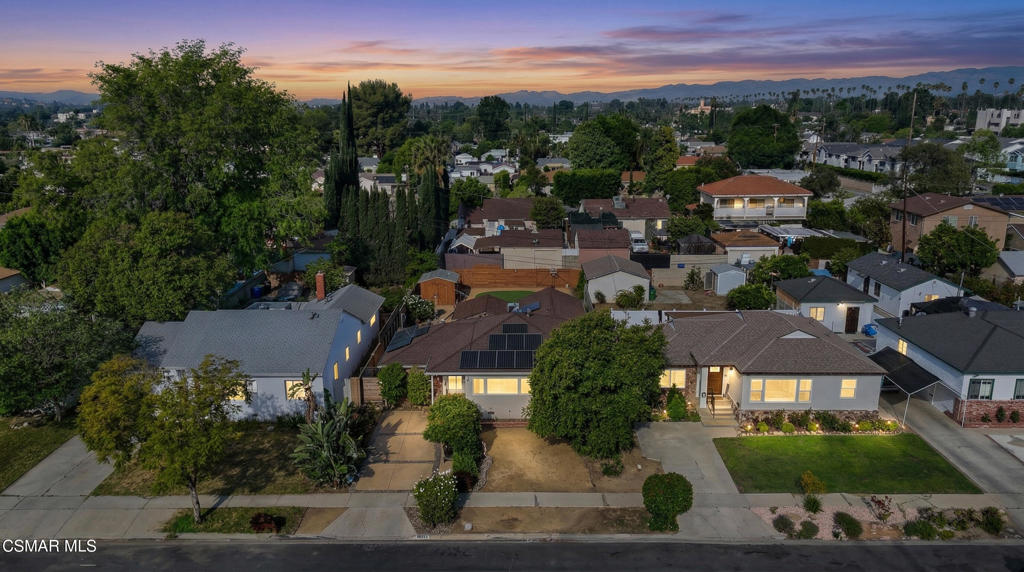 7039 Sylvia Avenue