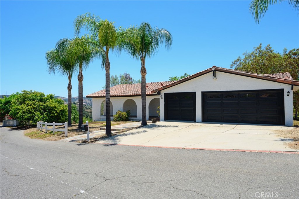 2169 Rocky View