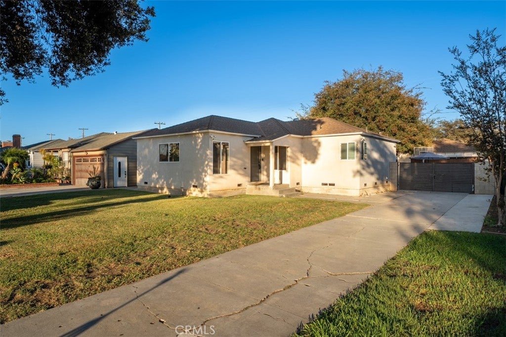 2055 S Lowell
