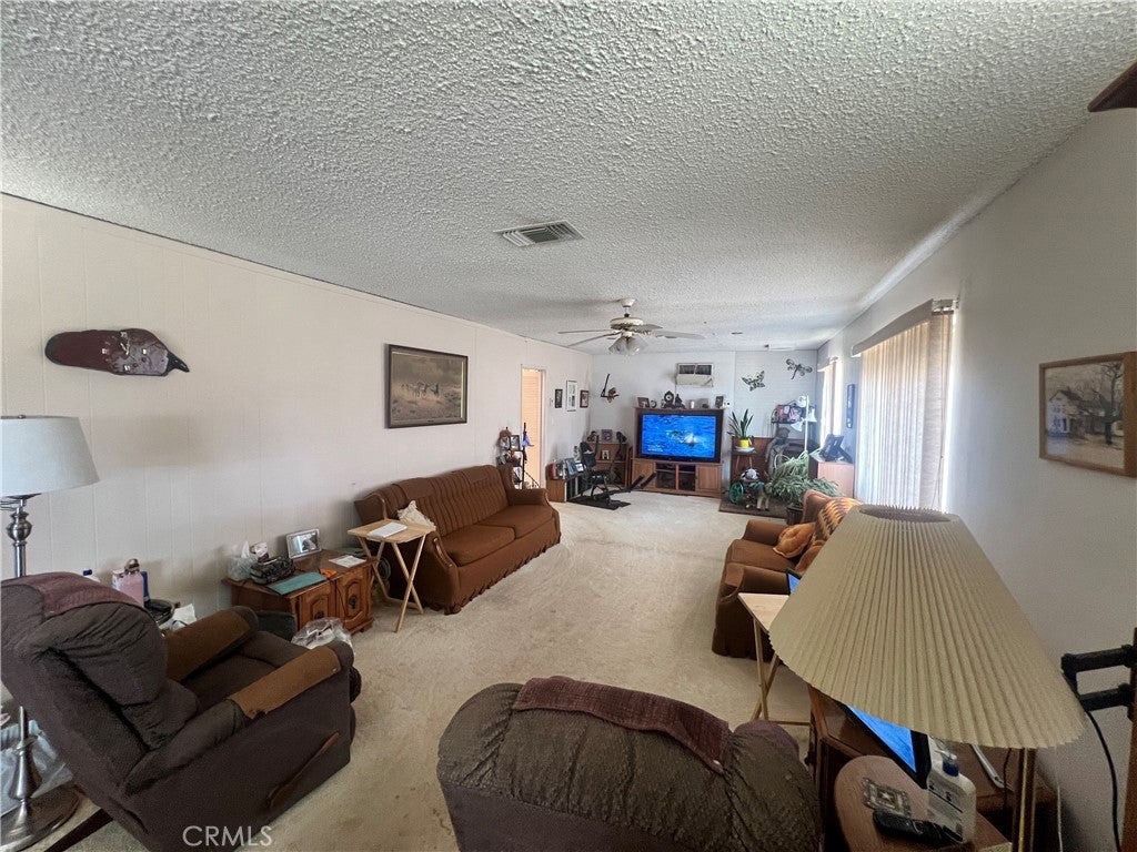 4828 Wren Road