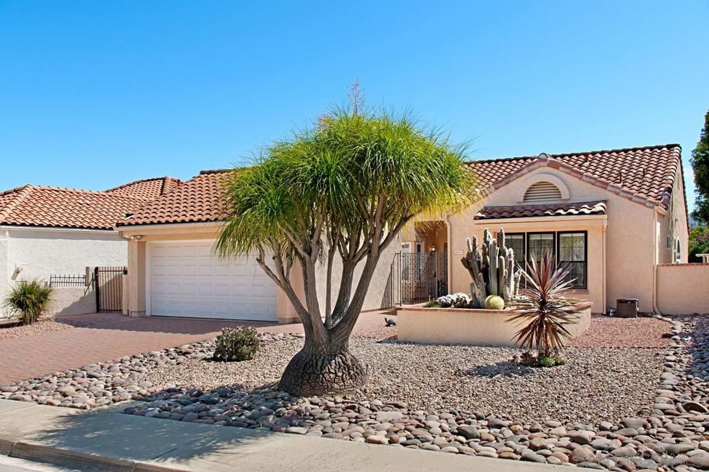 listing image 130722325144835956736