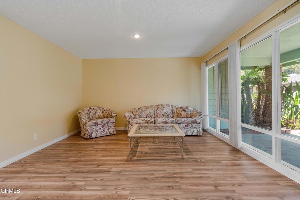 169 W Alta Green