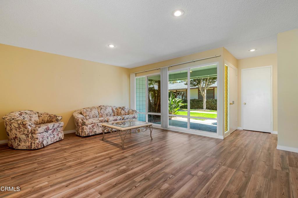 169 W Alta Green