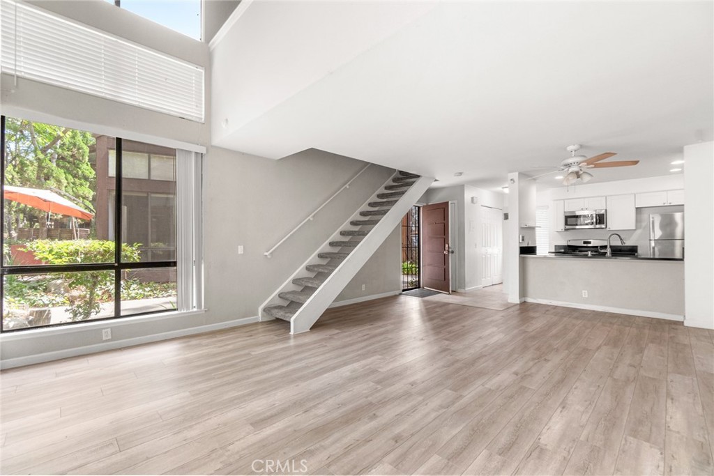 14101 Bayside