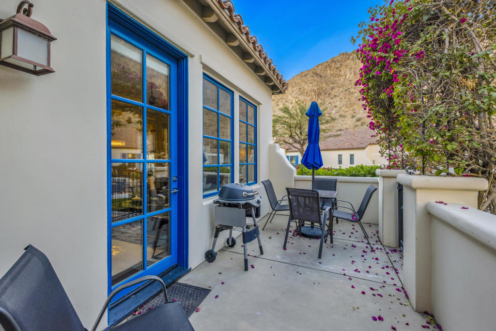 Legacy Villas - Residential