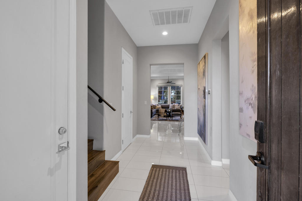 Legacy Villas - Residential