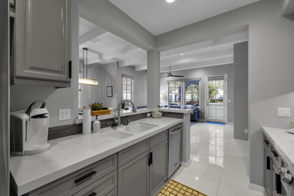 Legacy Villas - Residential