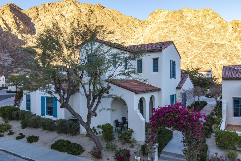 Legacy Villas - Residential