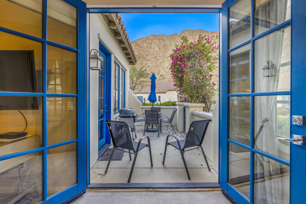 Legacy Villas - Residential