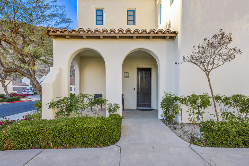 Legacy Villas - Residential