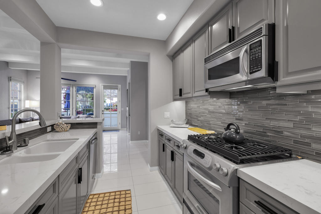 Legacy Villas - Residential